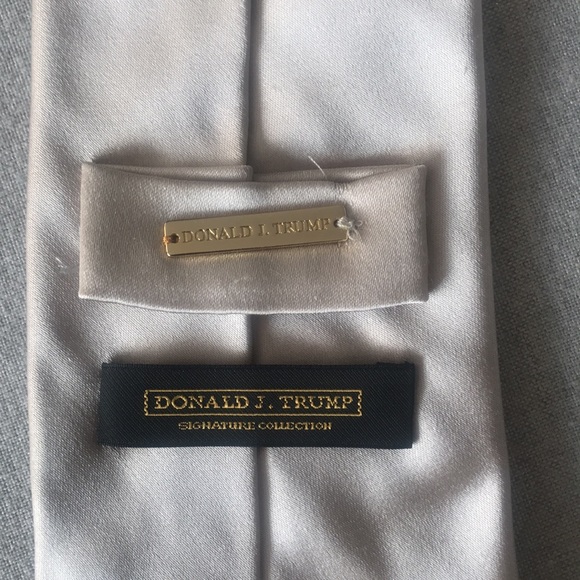 Donald J Trump 100% Silk Men’s Tie - Cream - Picture 4 of 5